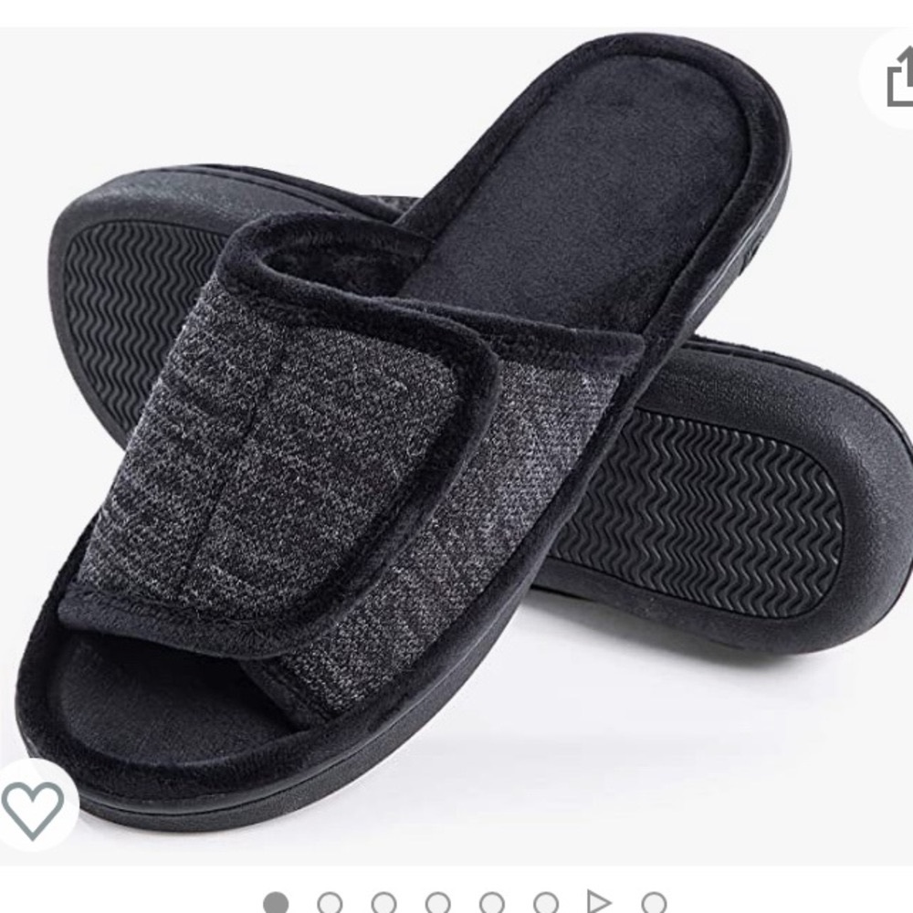 Adjustable men’s memory foam slippers NWOT